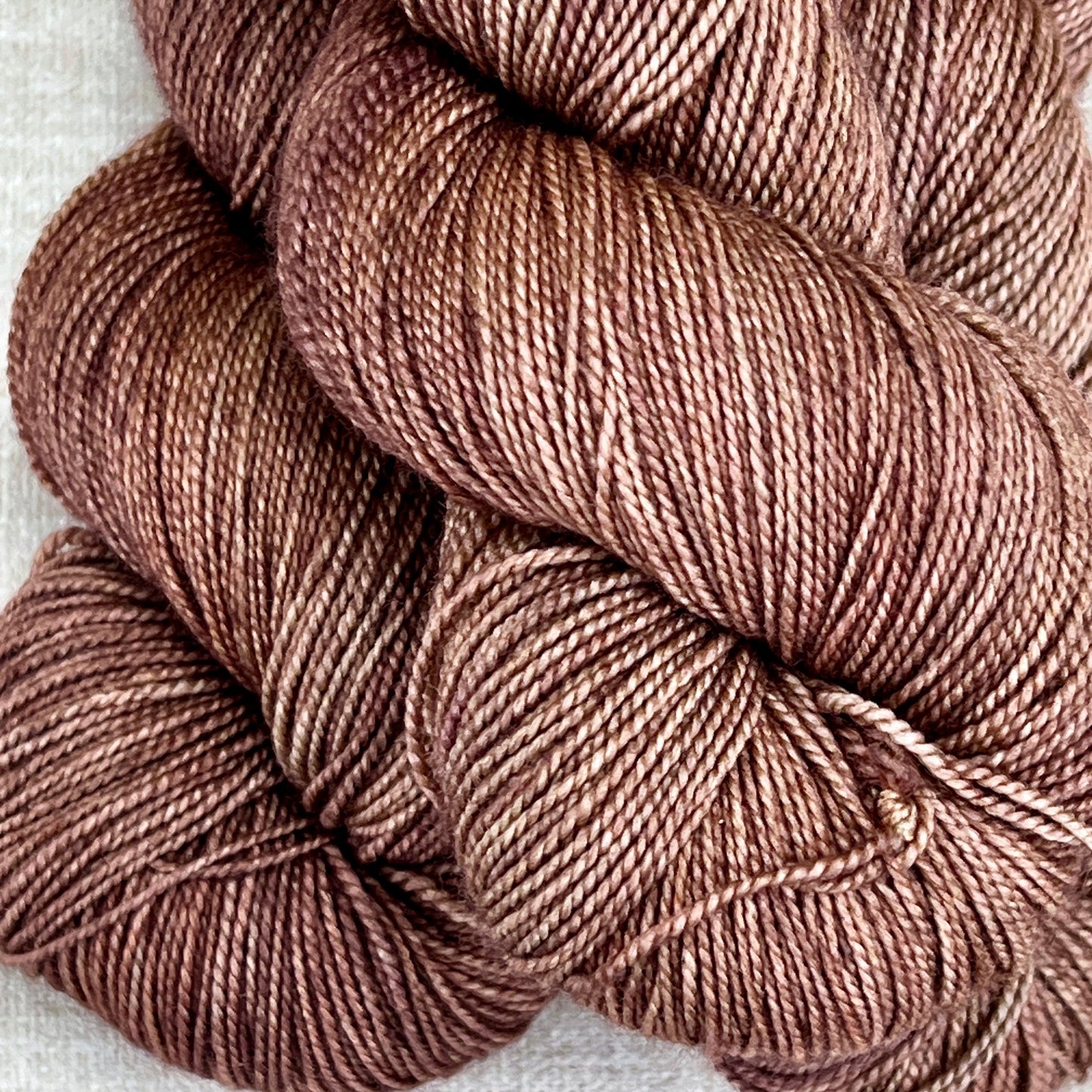 Little Egret Yarn ~ Woodrose