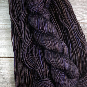 ww kashmir Chocolate Chambord, worsted weight merino and cashmere yarn